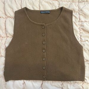 Brown Sleeveless Button-Up Top